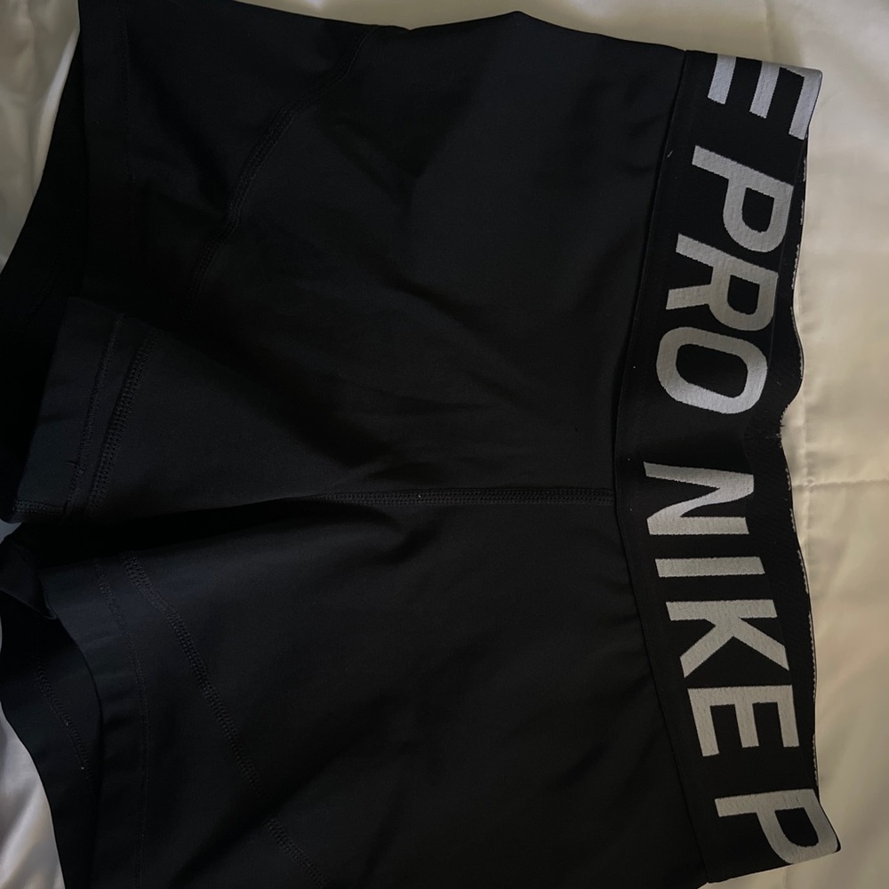 Nike pro spandex 3"